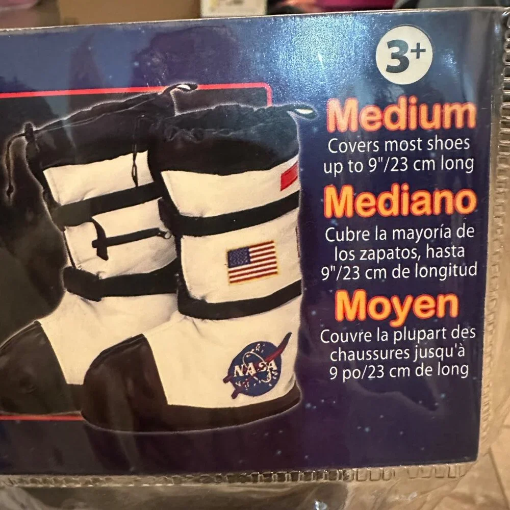 NASA ASTRONAUT KIDS HALLOWEEN COSTUME AND BOOTS SMALL 4-6 YEARS